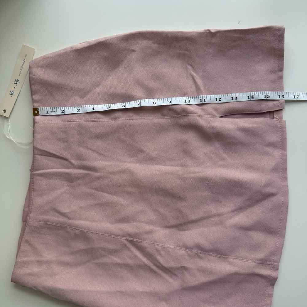 She and Sky Misty Pink Mini Skirt Size Medium - Picture 7 of 7